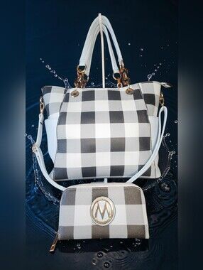MKM Designs Baby Blue Bonita Tote Bag & Matching Wallet NWOT